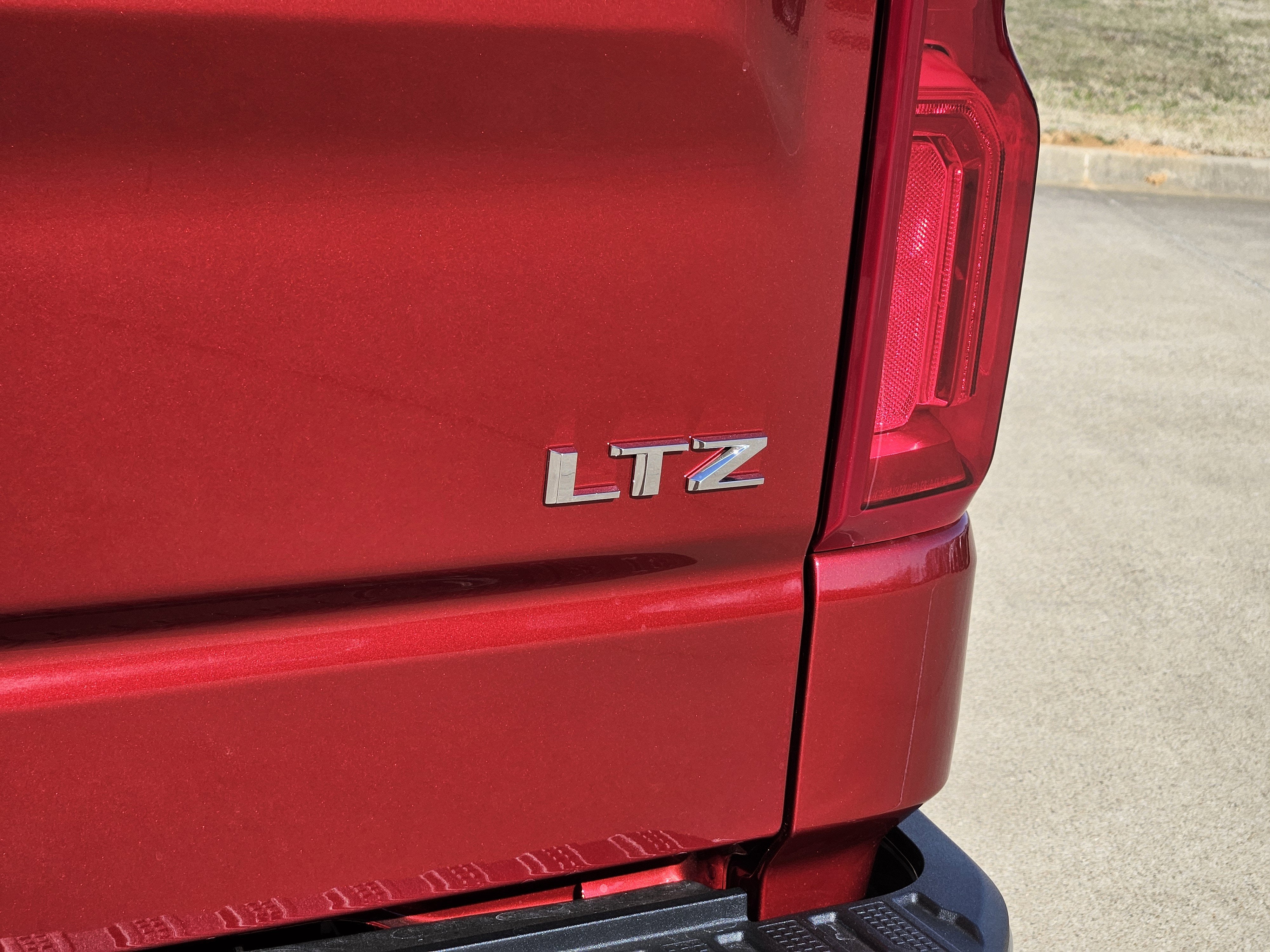 2026 Chevrolet Silverado 1500 LTZ