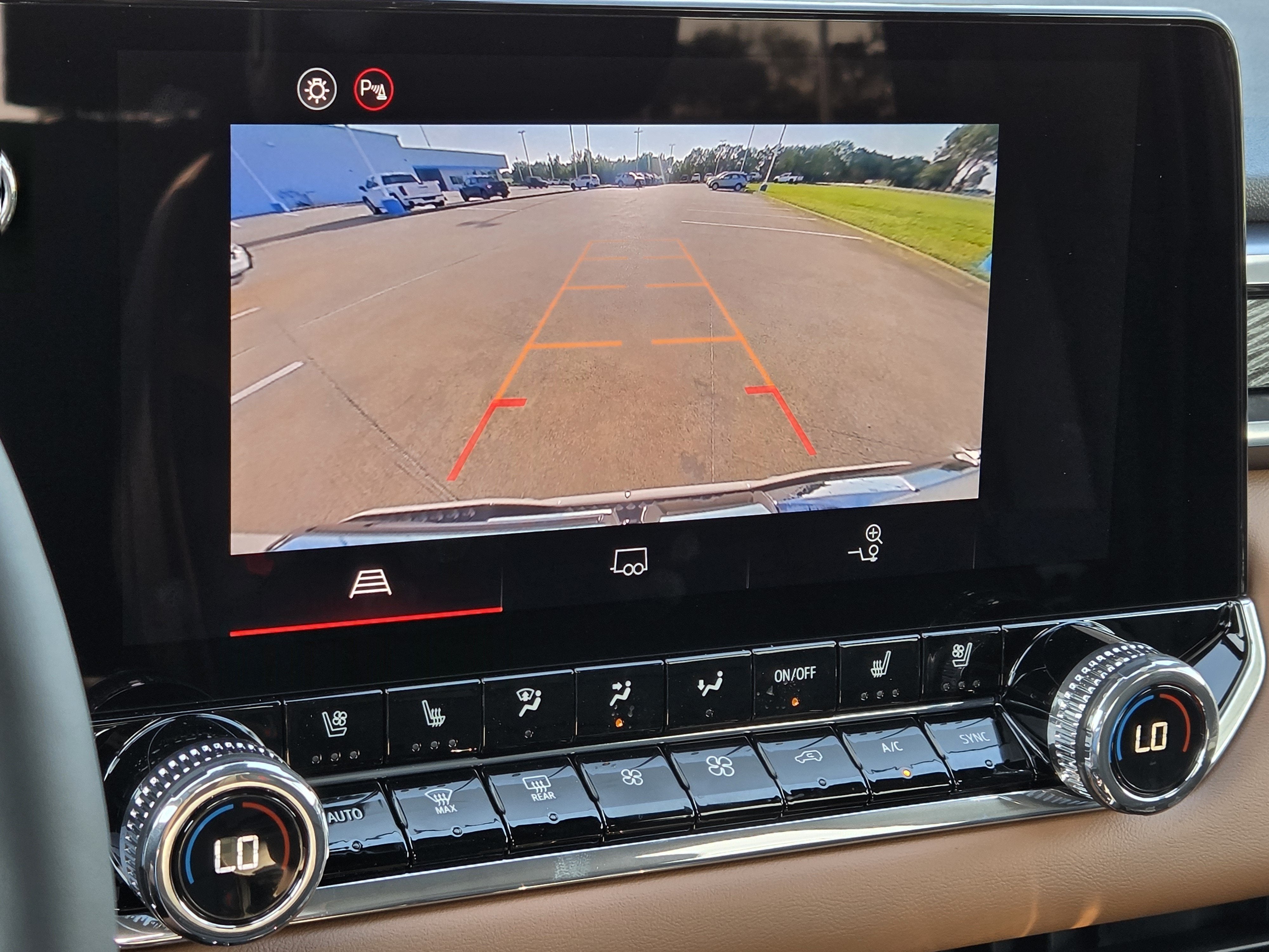2026 GMC Canyon AT4 - Photo 13