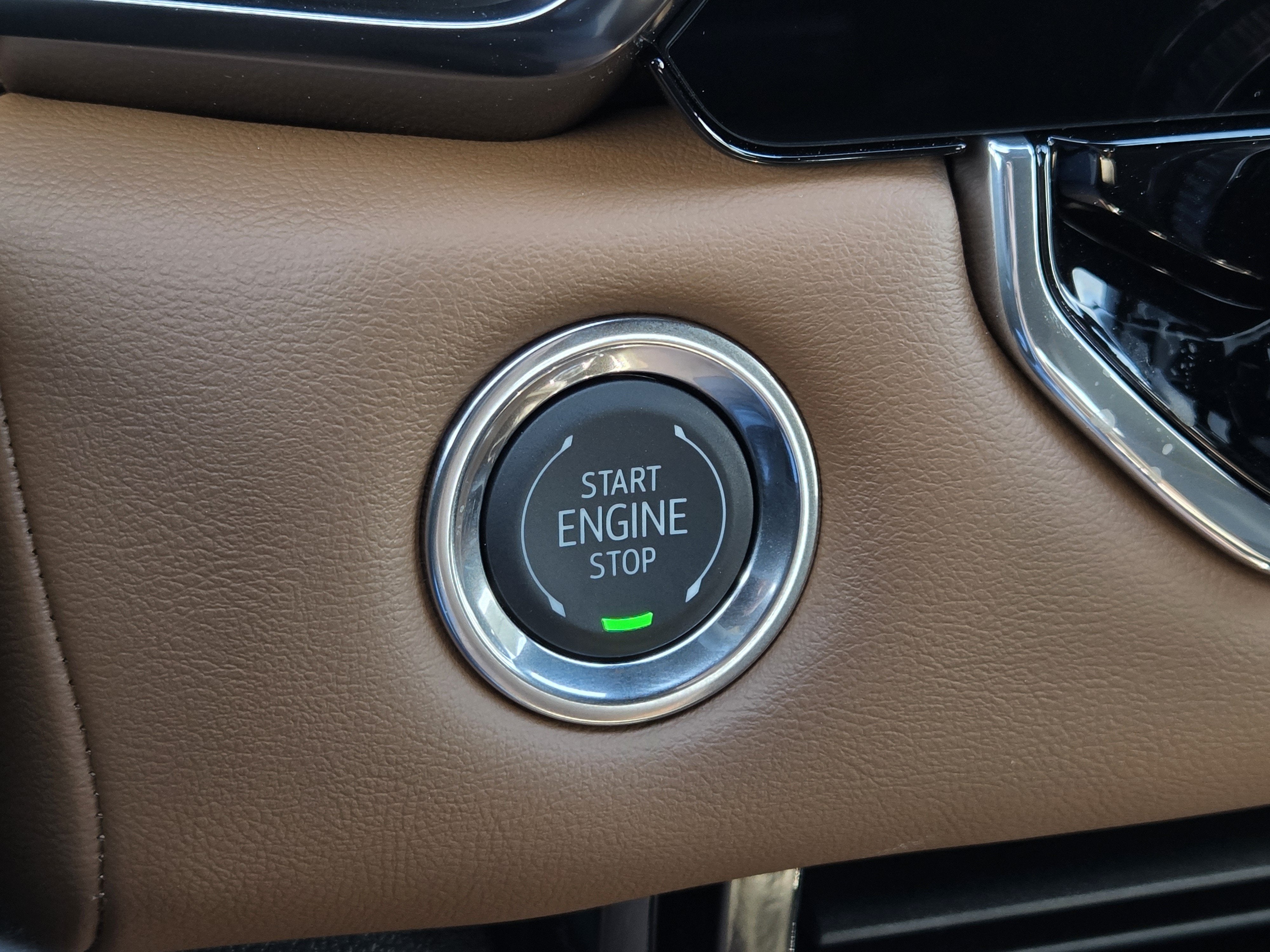 2026 GMC Canyon AT4 - Photo 14
