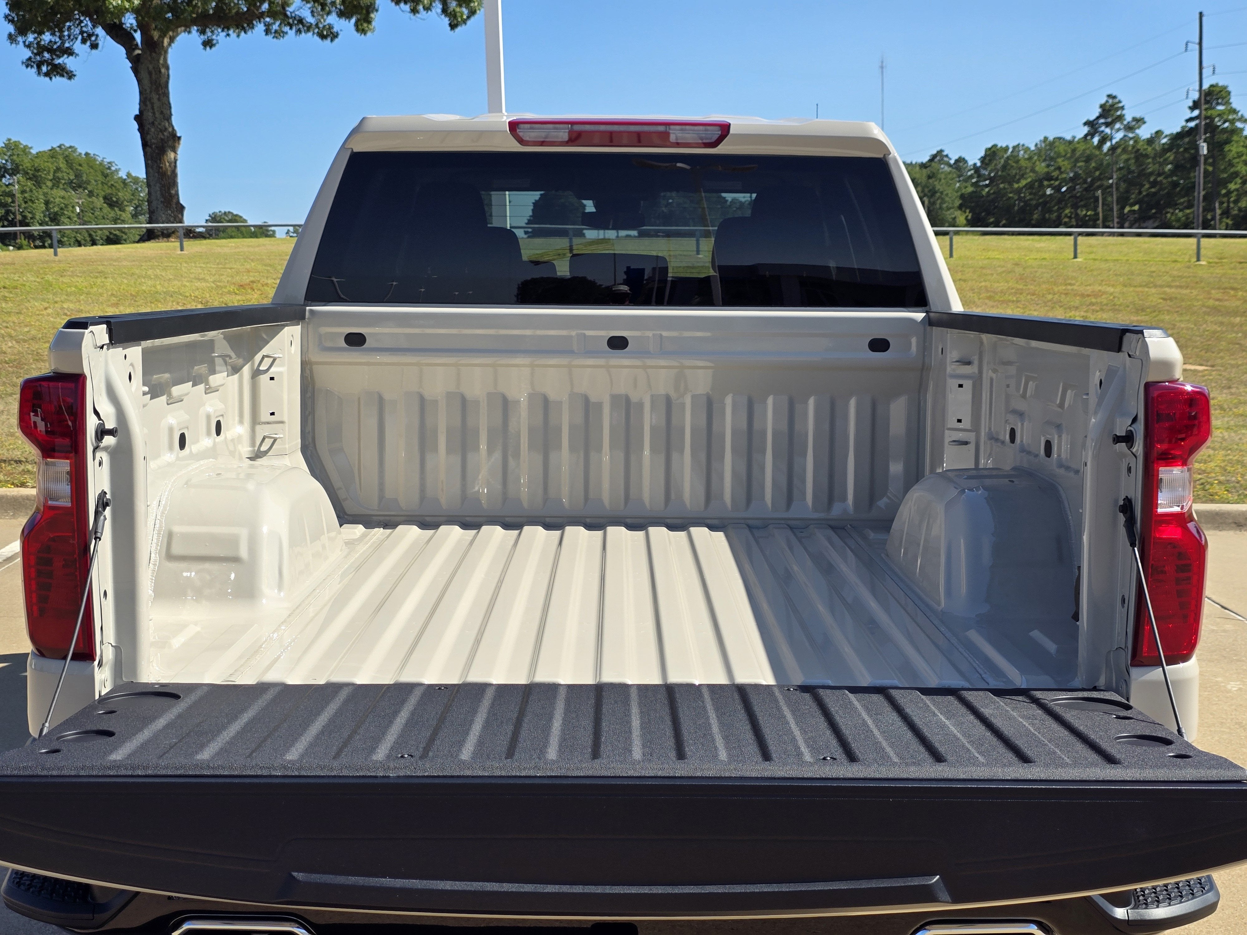 2026 Chevrolet Silverado 1500 Custom Trail Boss - Photo 9