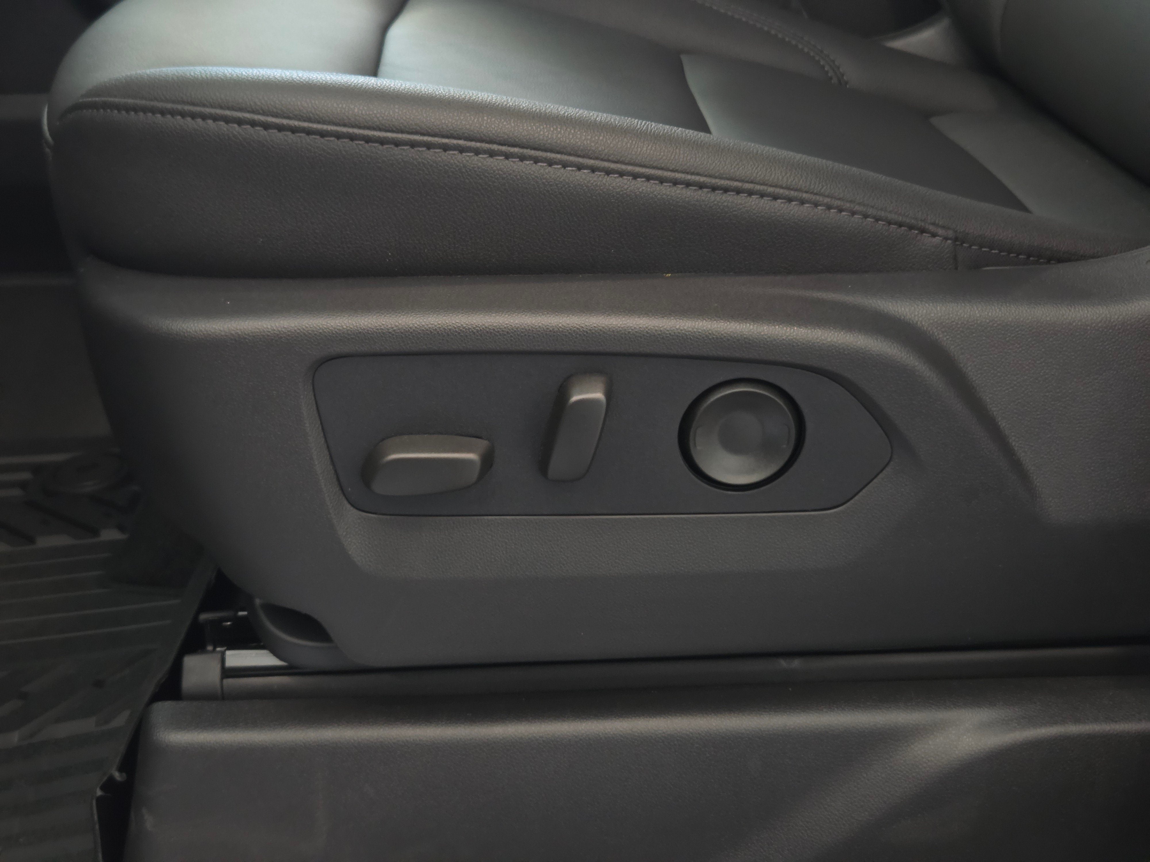 2026 Chevrolet Silverado 1500 LT Trail Boss - Photo 24