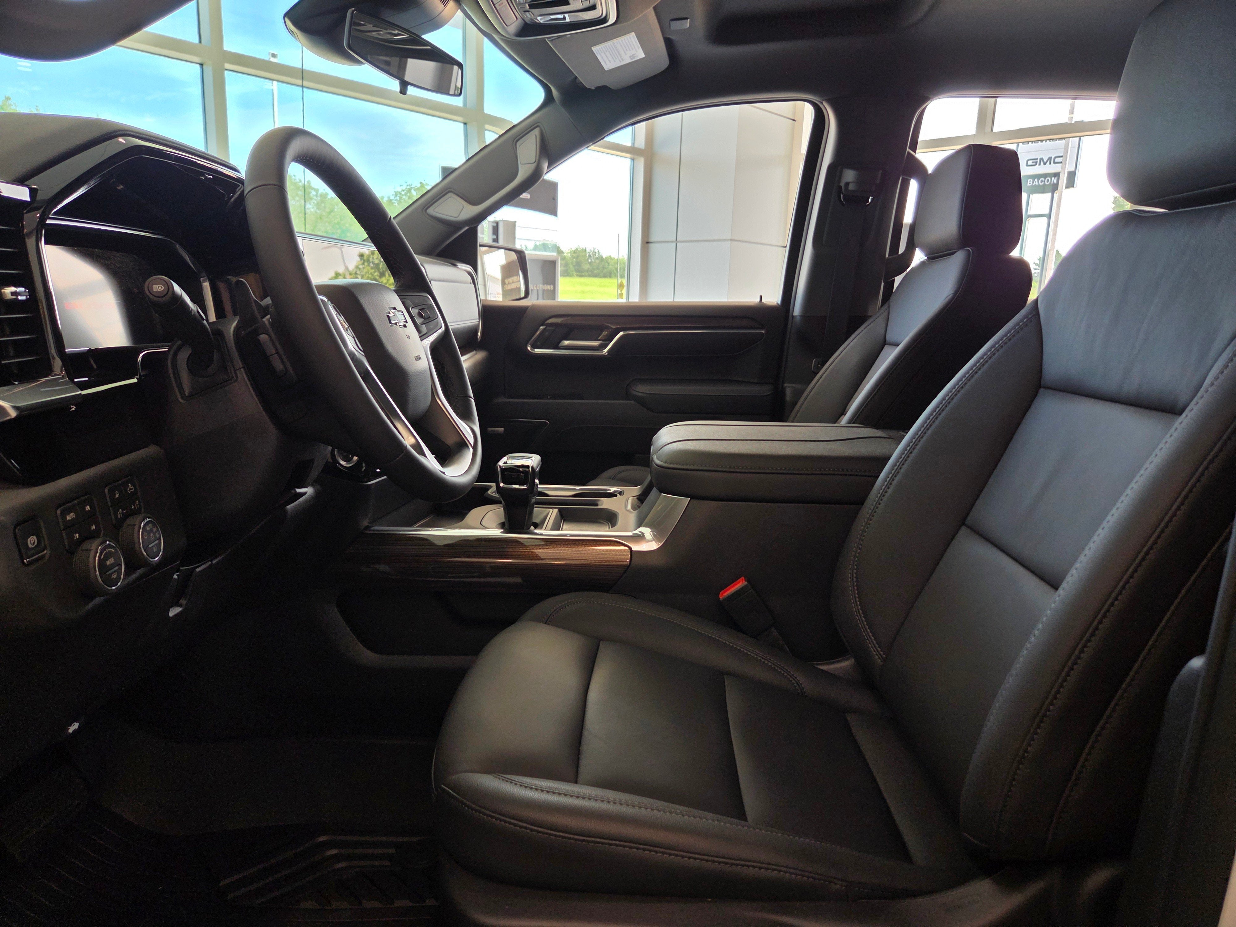 2026 Chevrolet Silverado 1500 LT Trail Boss - Photo 9