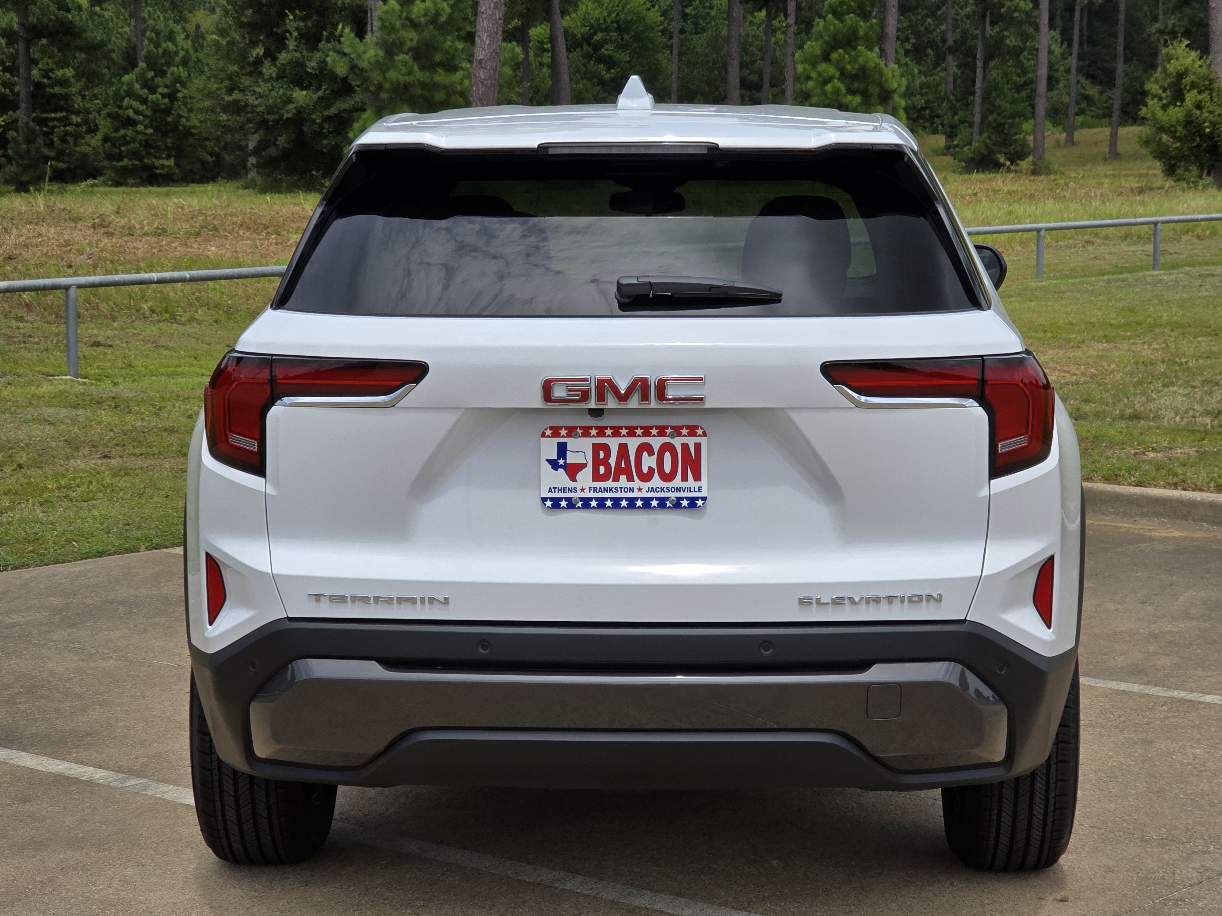 2027 GMC Terrain FWD Elevation