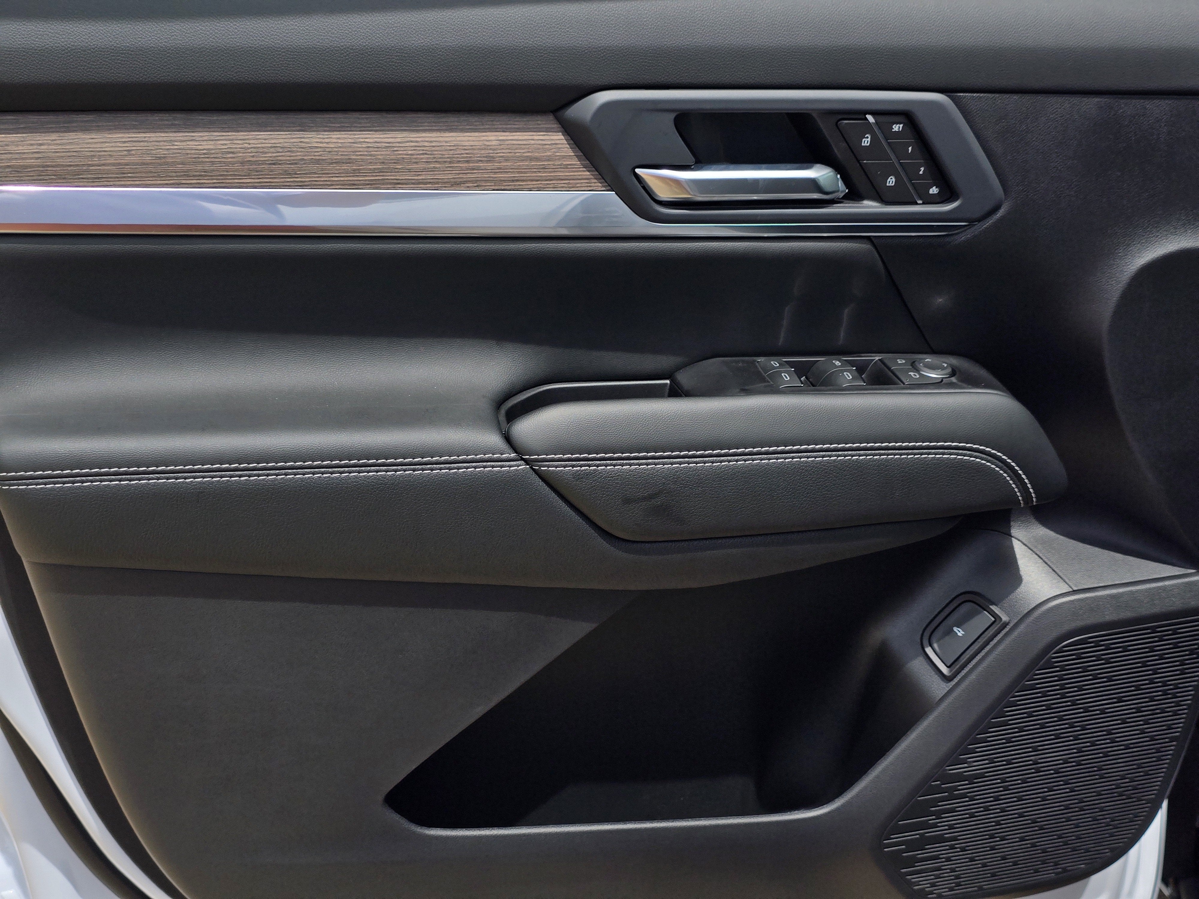 2027 GMC Terrain AWD Denali