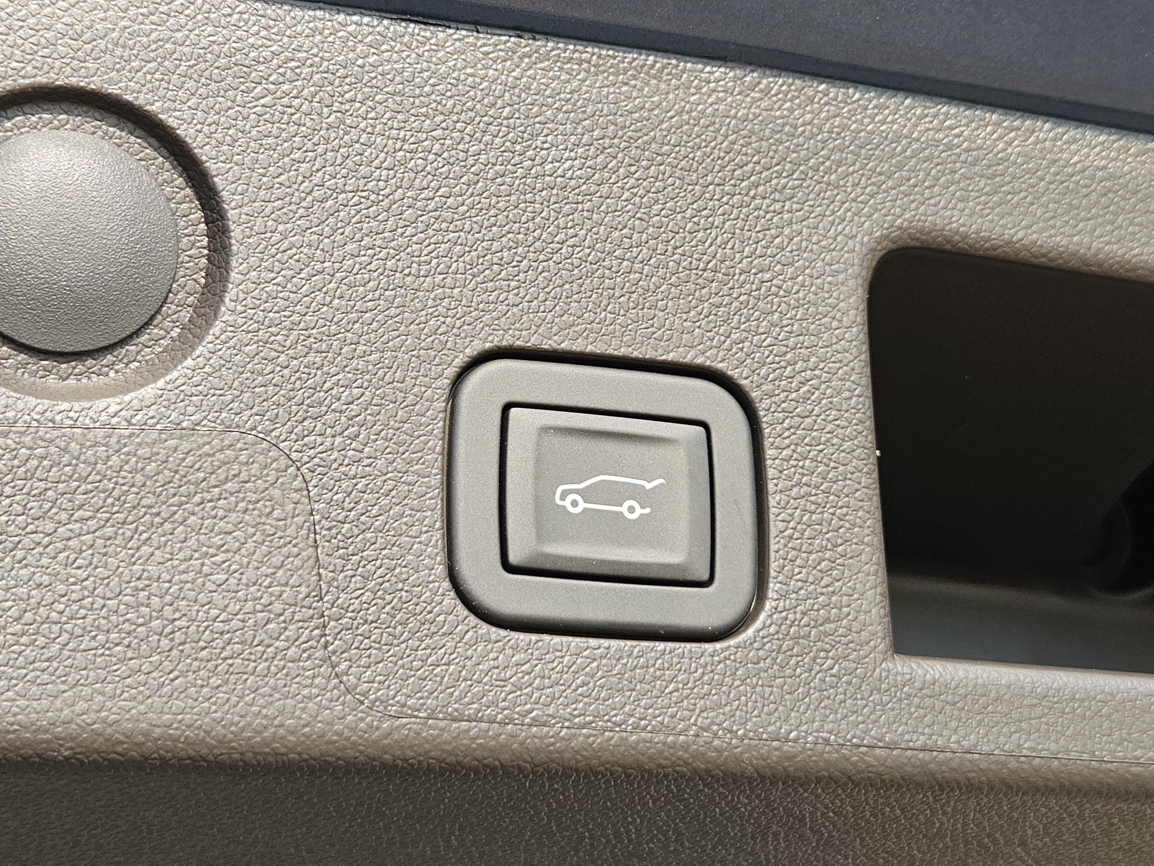2026 GMC Terrain Denali - Photo 8