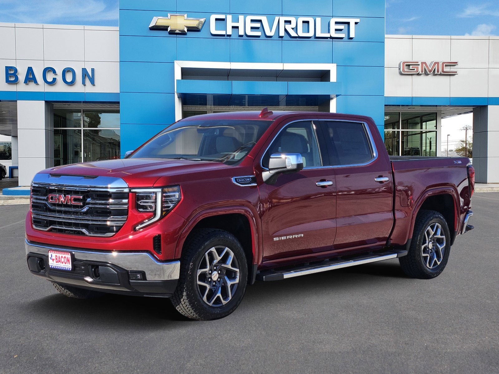 2026 GMC Sierra 4WD Crew Cab Short Box SLT's photo