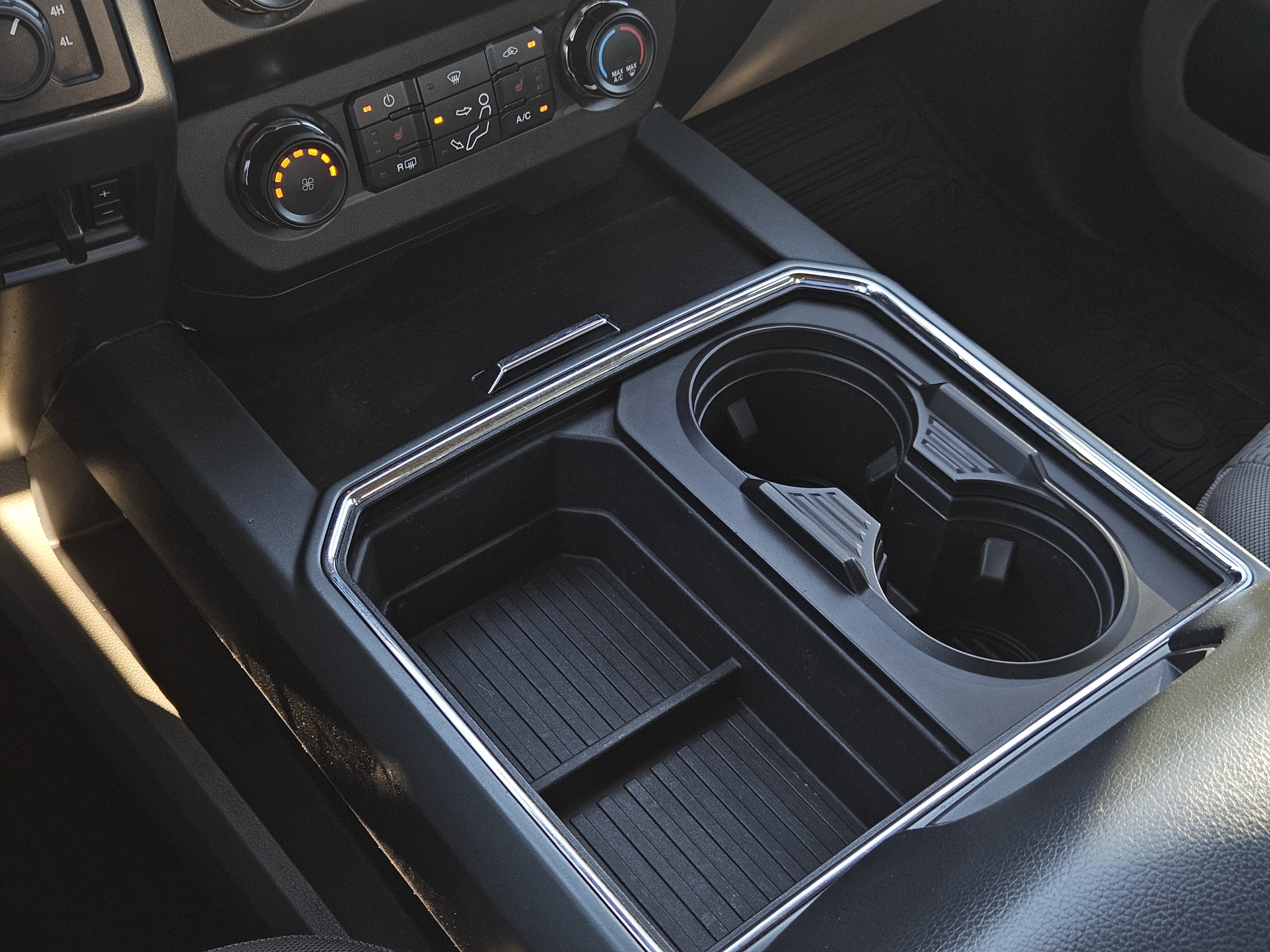 2022 Ford Super Duty F-250 SRW XLT