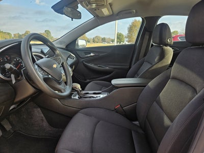 2025 Chevrolet Malibu LT