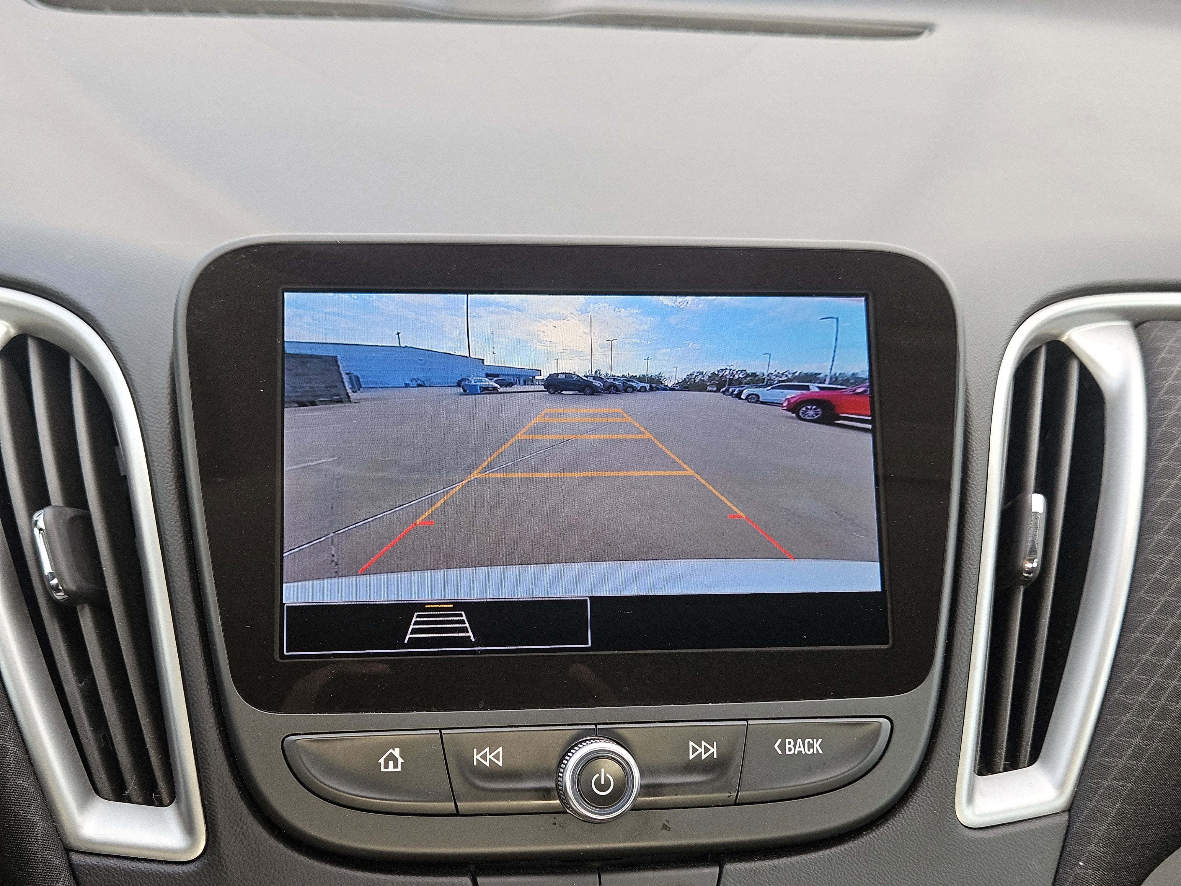 2025 Chevrolet Malibu LT