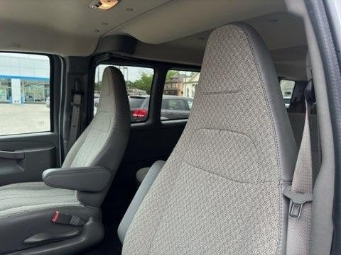 2025 Chevrolet Express Passenger LT