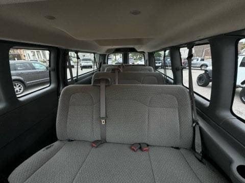 2025 Chevrolet Express Passenger LT