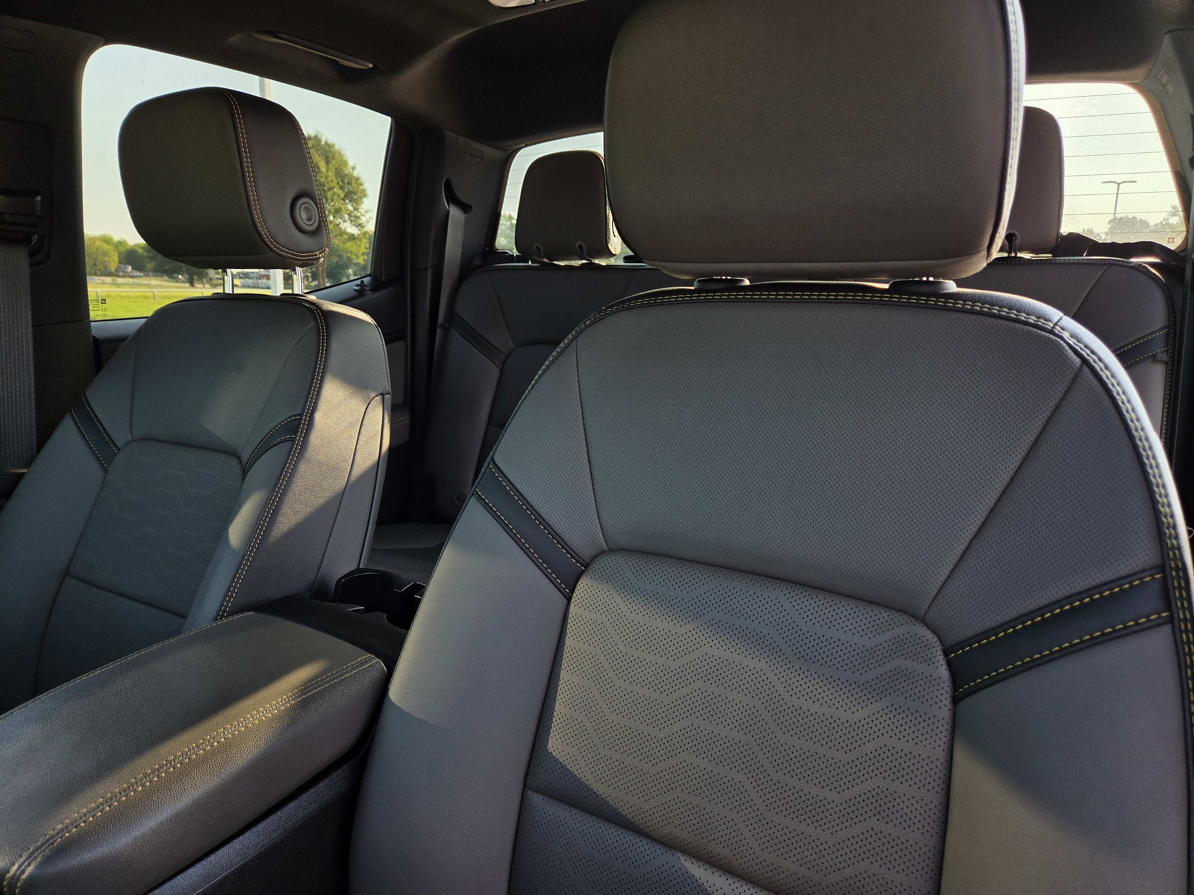 2026 Chevrolet Colorado 4WD ZR2
