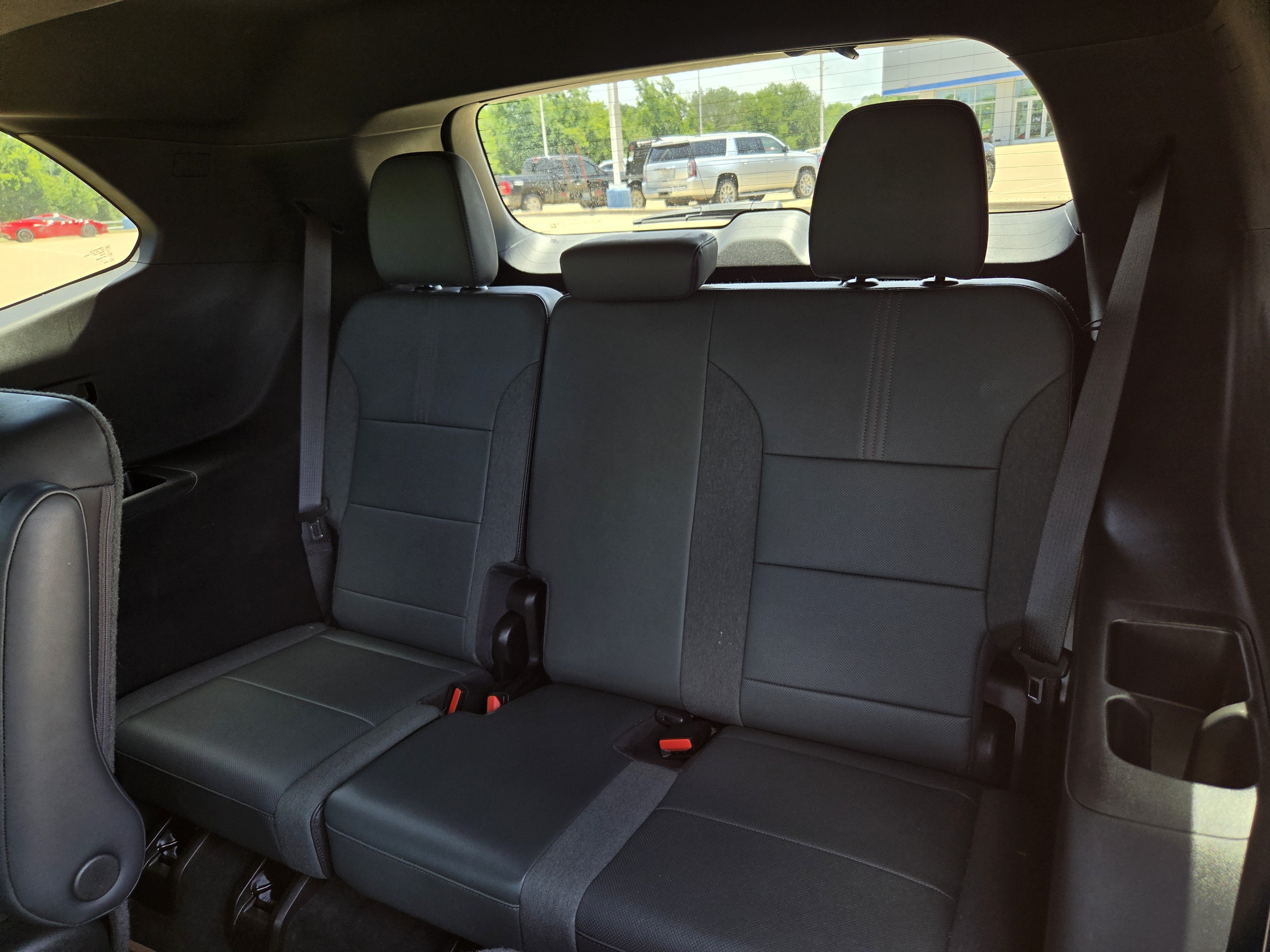 2024 GMC Acadia AWD AT4