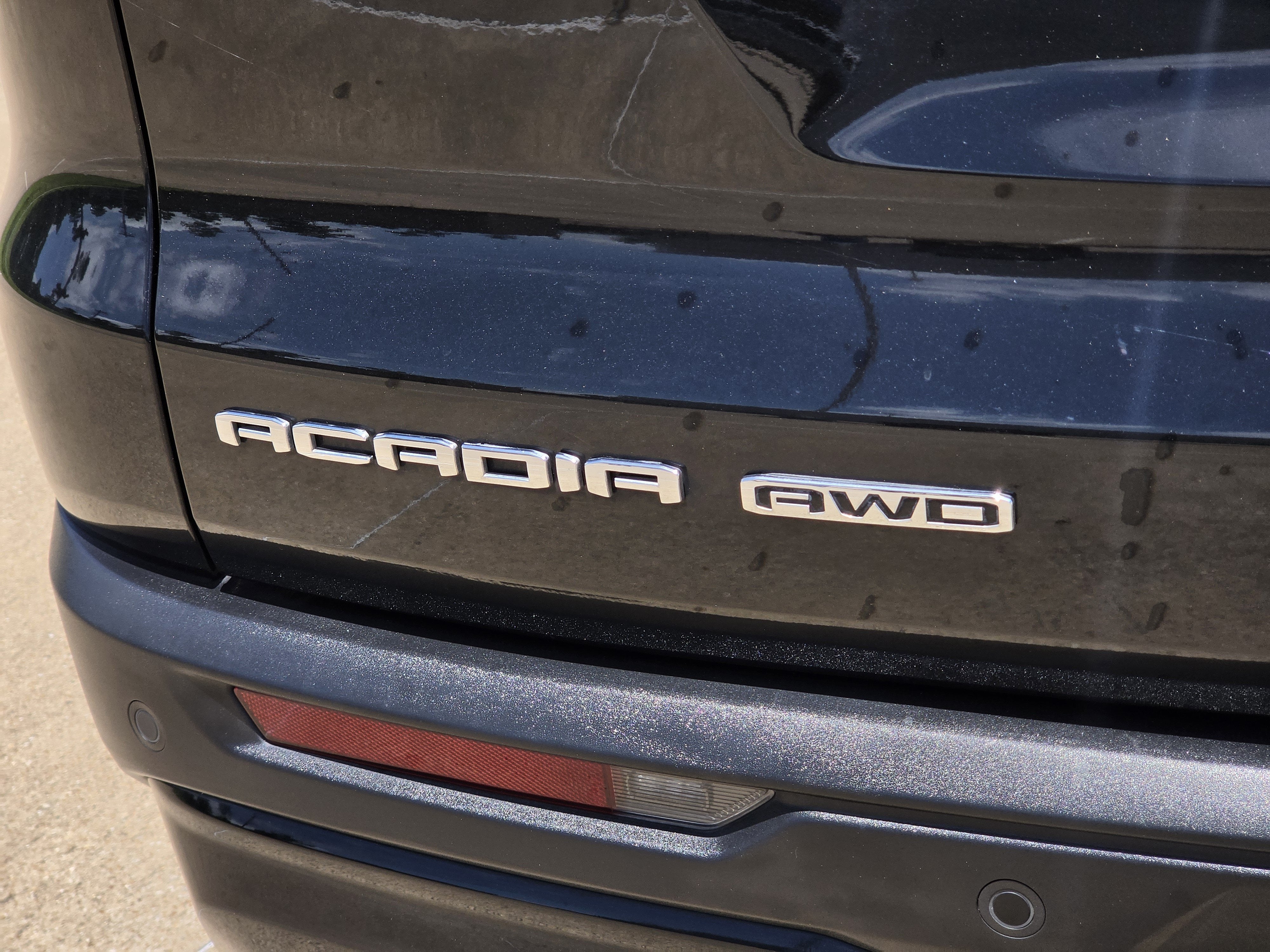 2024 GMC Acadia AWD AT4