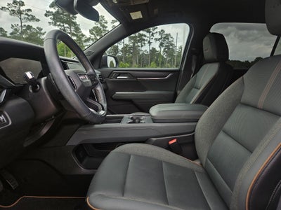 2025 GMC Acadia AWD AT4