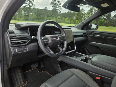 2025 GMC Acadia AWD AT4