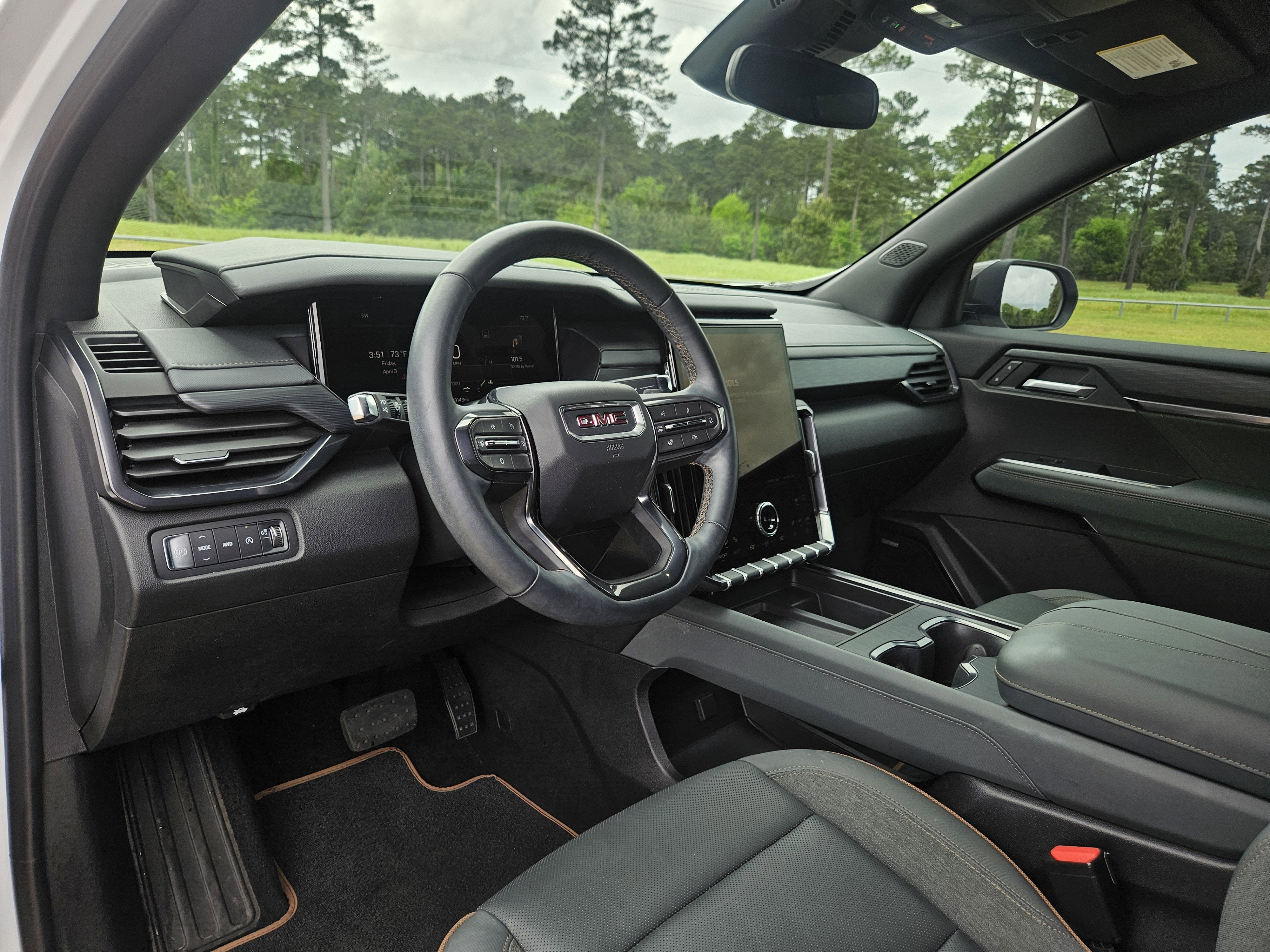 2025 GMC Acadia AWD AT4