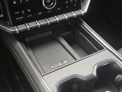 2025 GMC Acadia AWD AT4