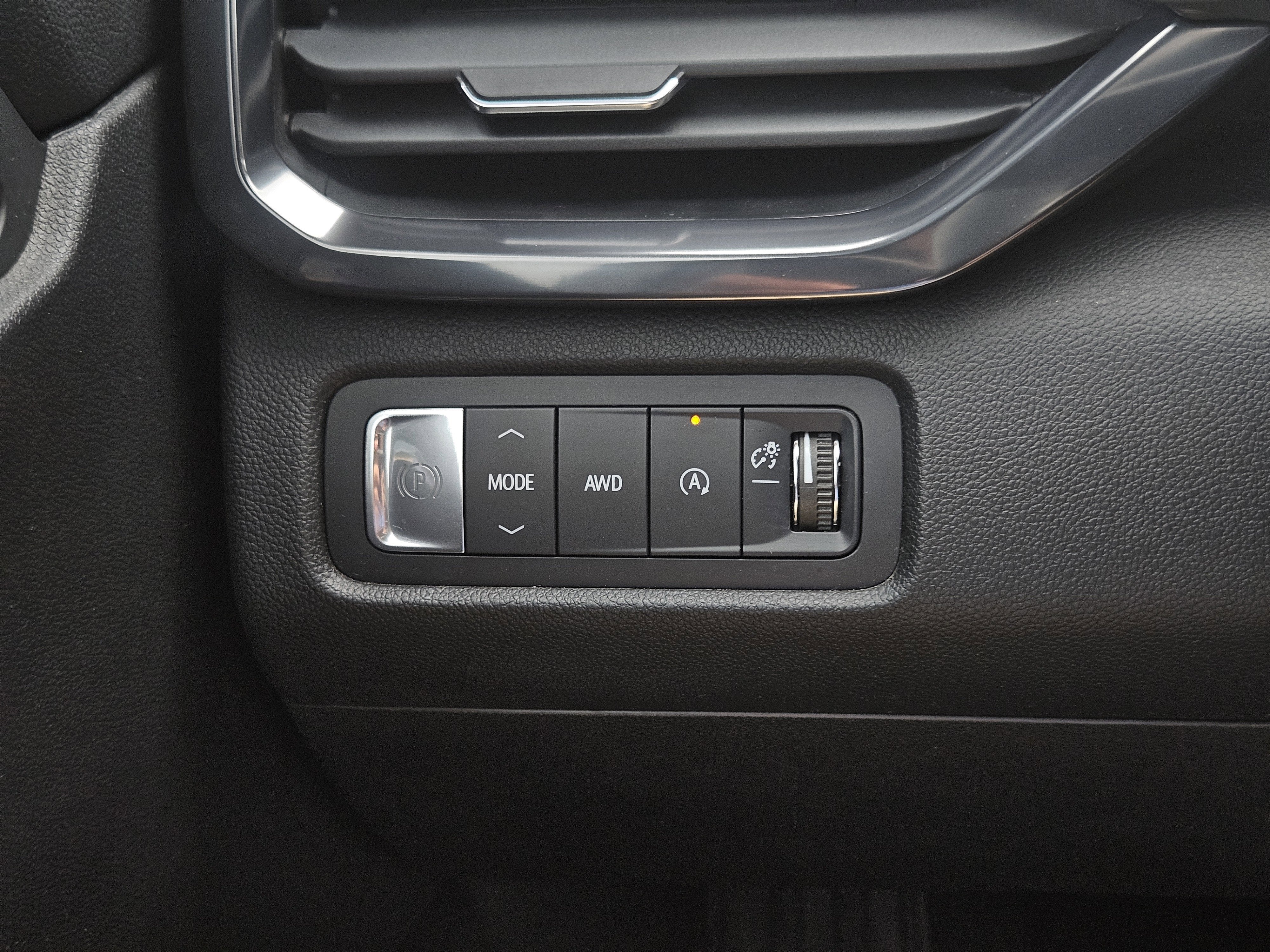 2025 GMC Acadia AWD AT4