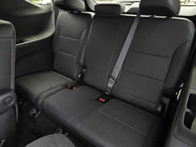 2025 Chevrolet Traverse FWD LT