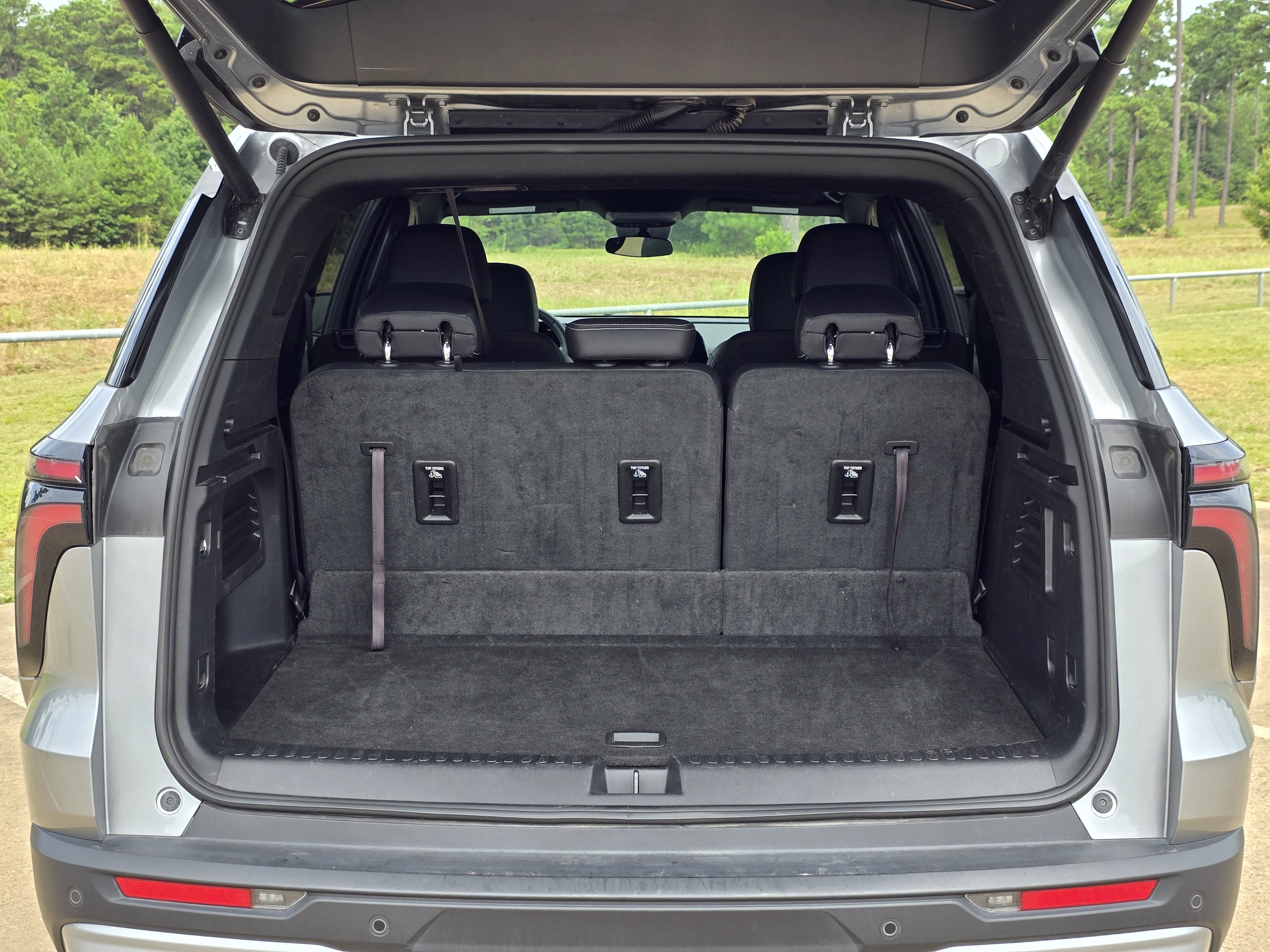 2025 Chevrolet Traverse FWD LT