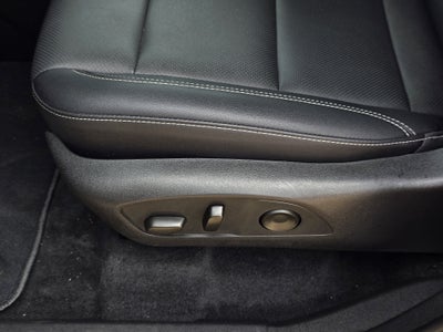 2025 Chevrolet Traverse FWD LT