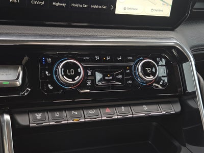 2024 GMC Sierra 2500HD Denali