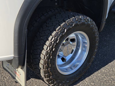 2024 GMC Sierra 3500HD Denali