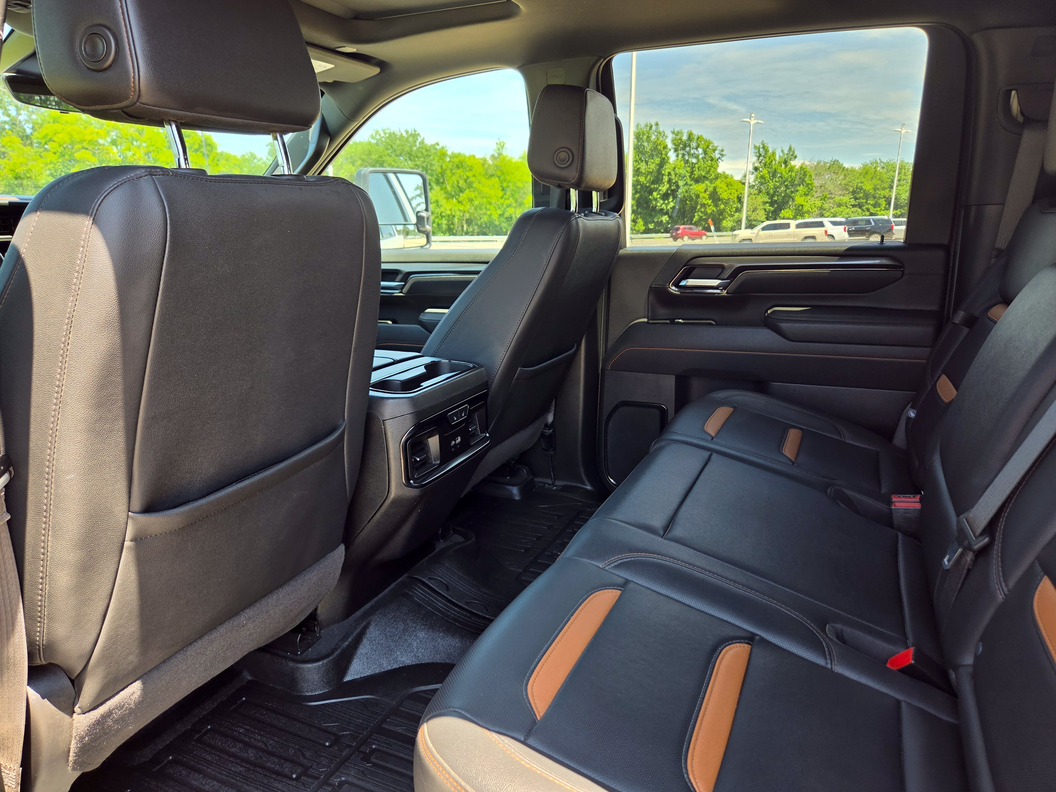 2025 GMC Sierra 2500HD AT4