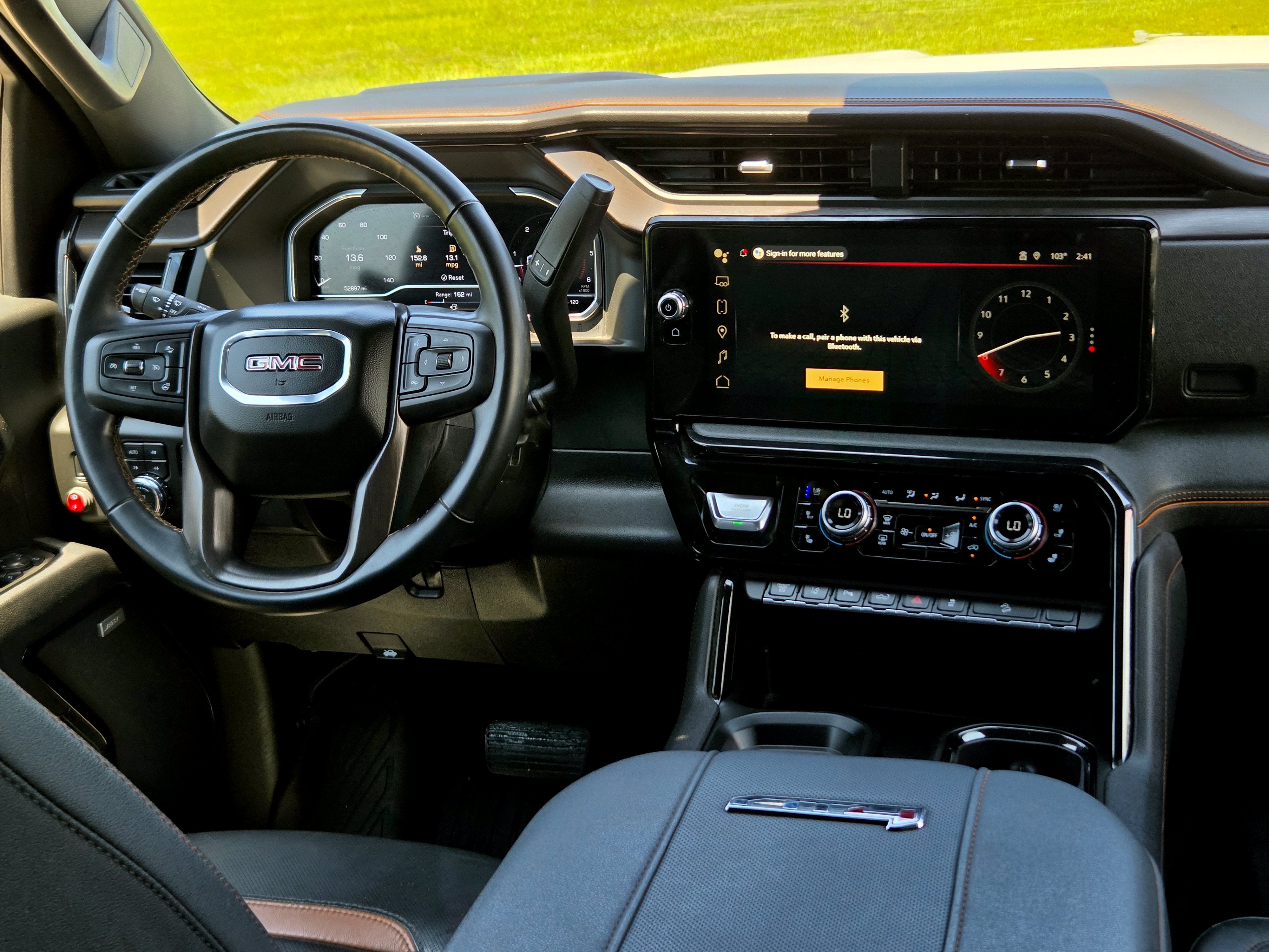 2025 GMC Sierra 2500HD AT4