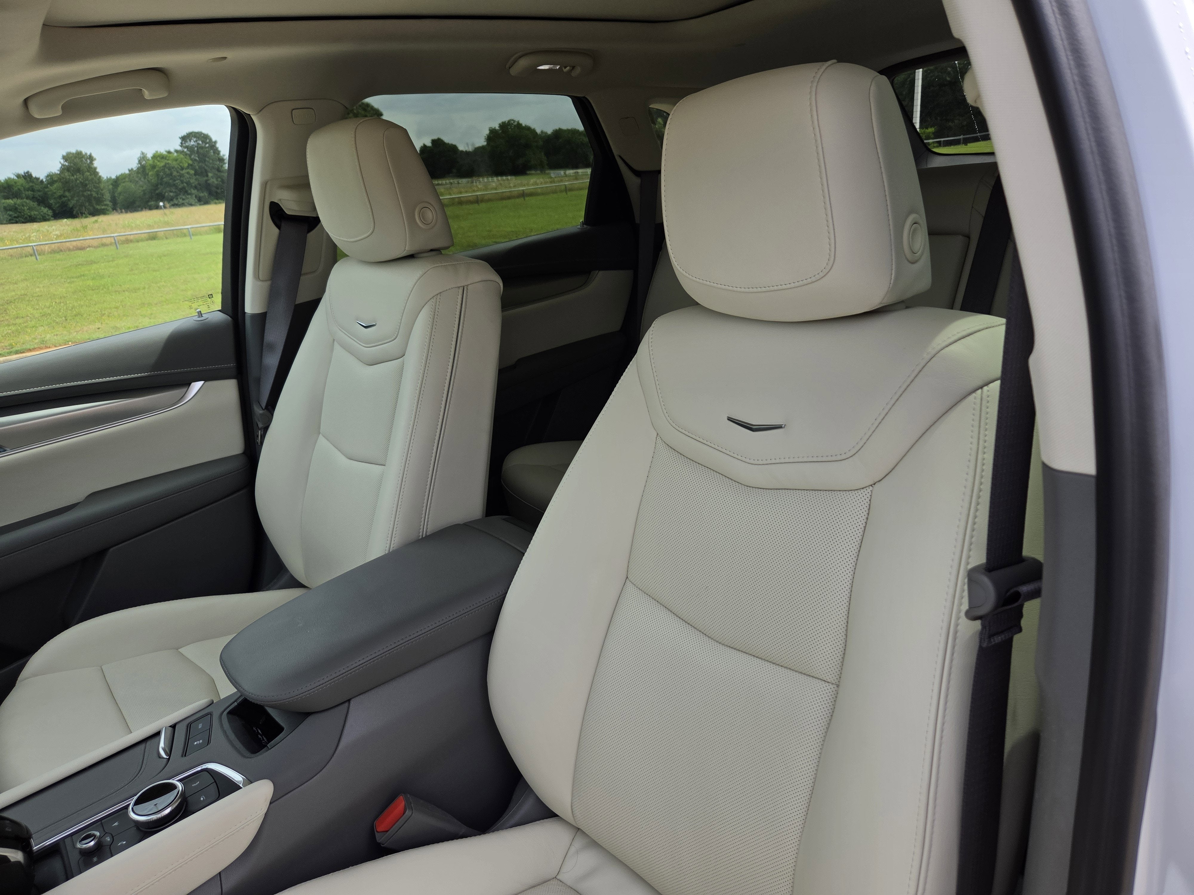 2024 Cadillac XT5 FWD Premium Luxury