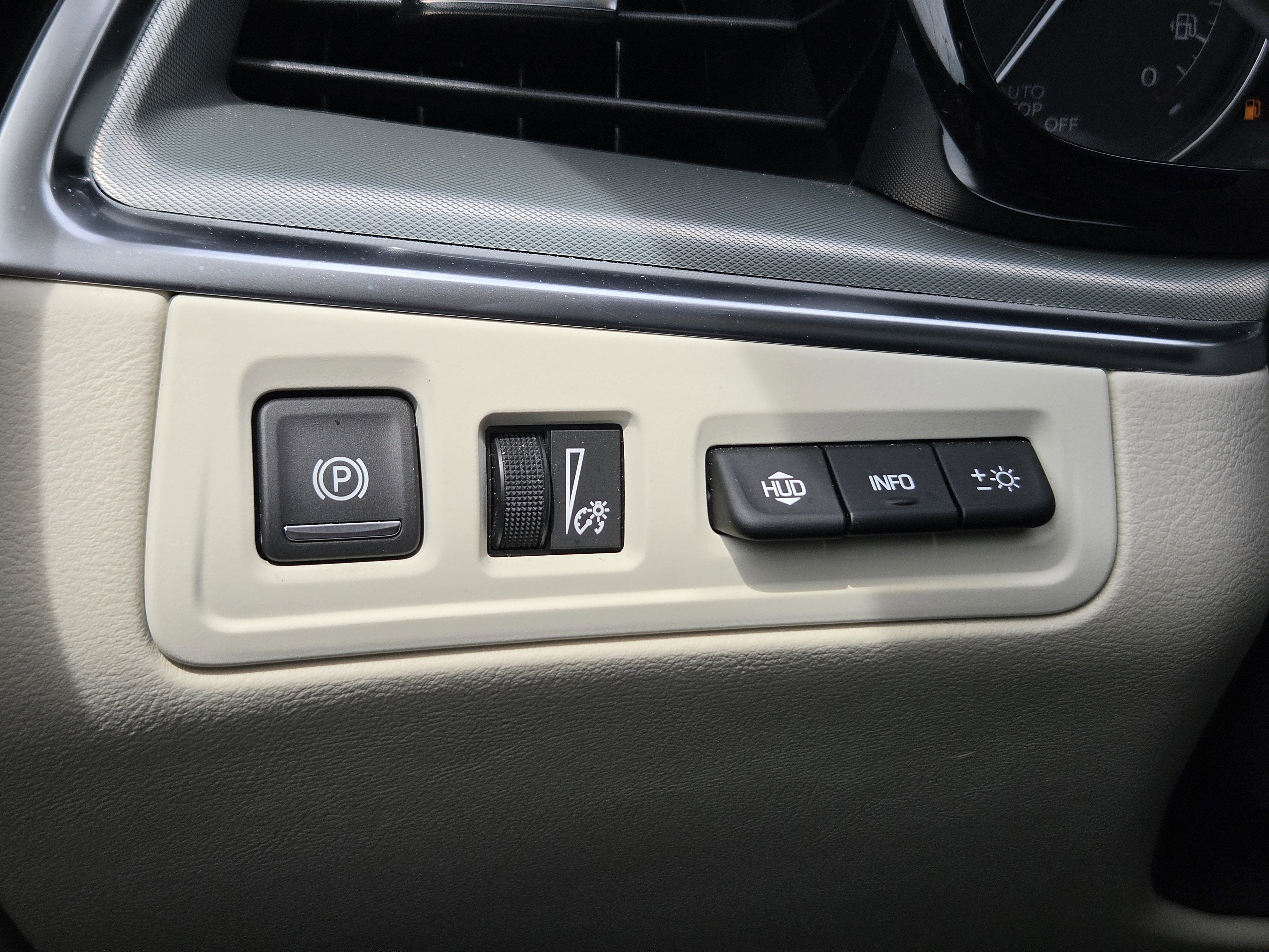 2024 Cadillac XT5 FWD Premium Luxury