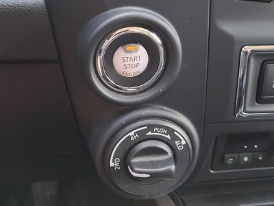 2024 Nissan Titan XD SV