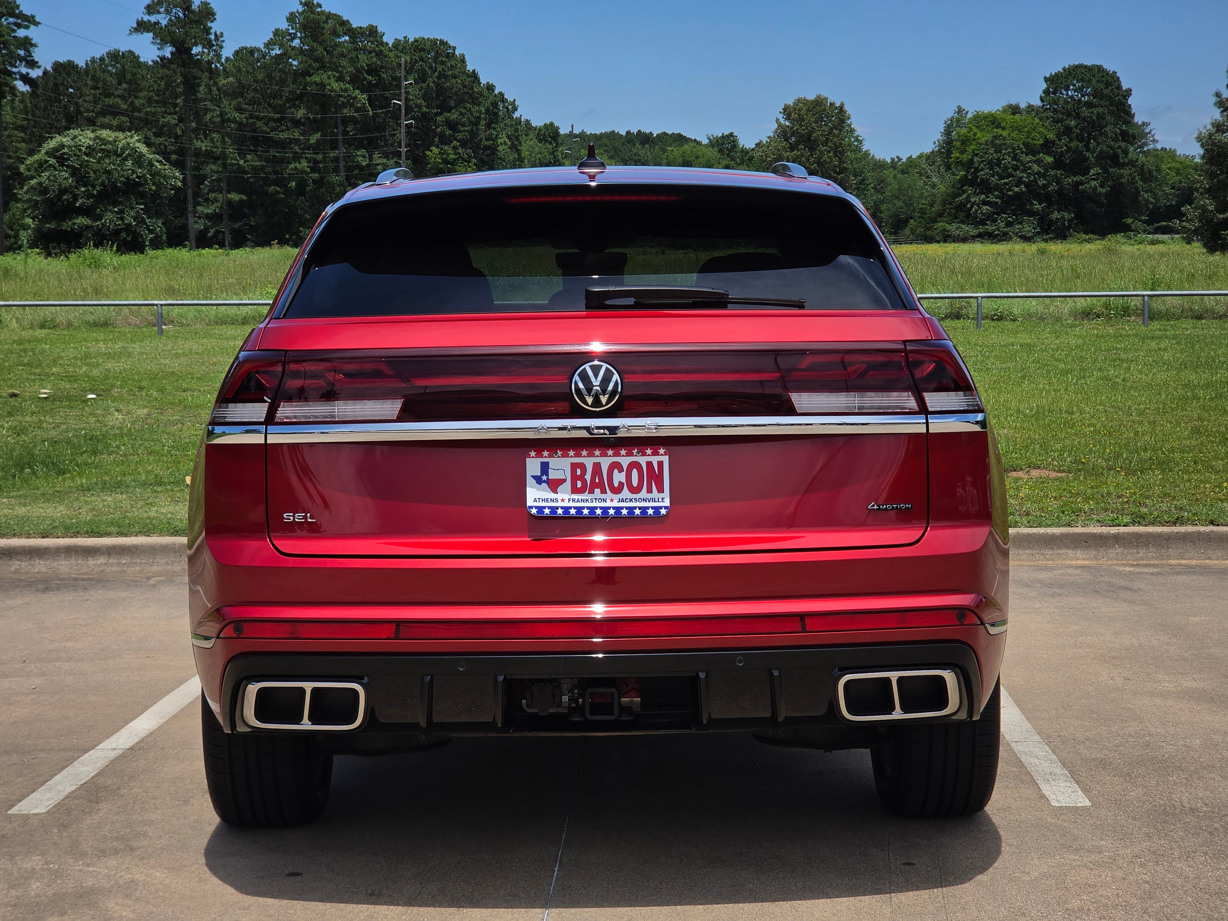 2024 Volkswagen Atlas Cross Sport 2.0T SEL R-Line
