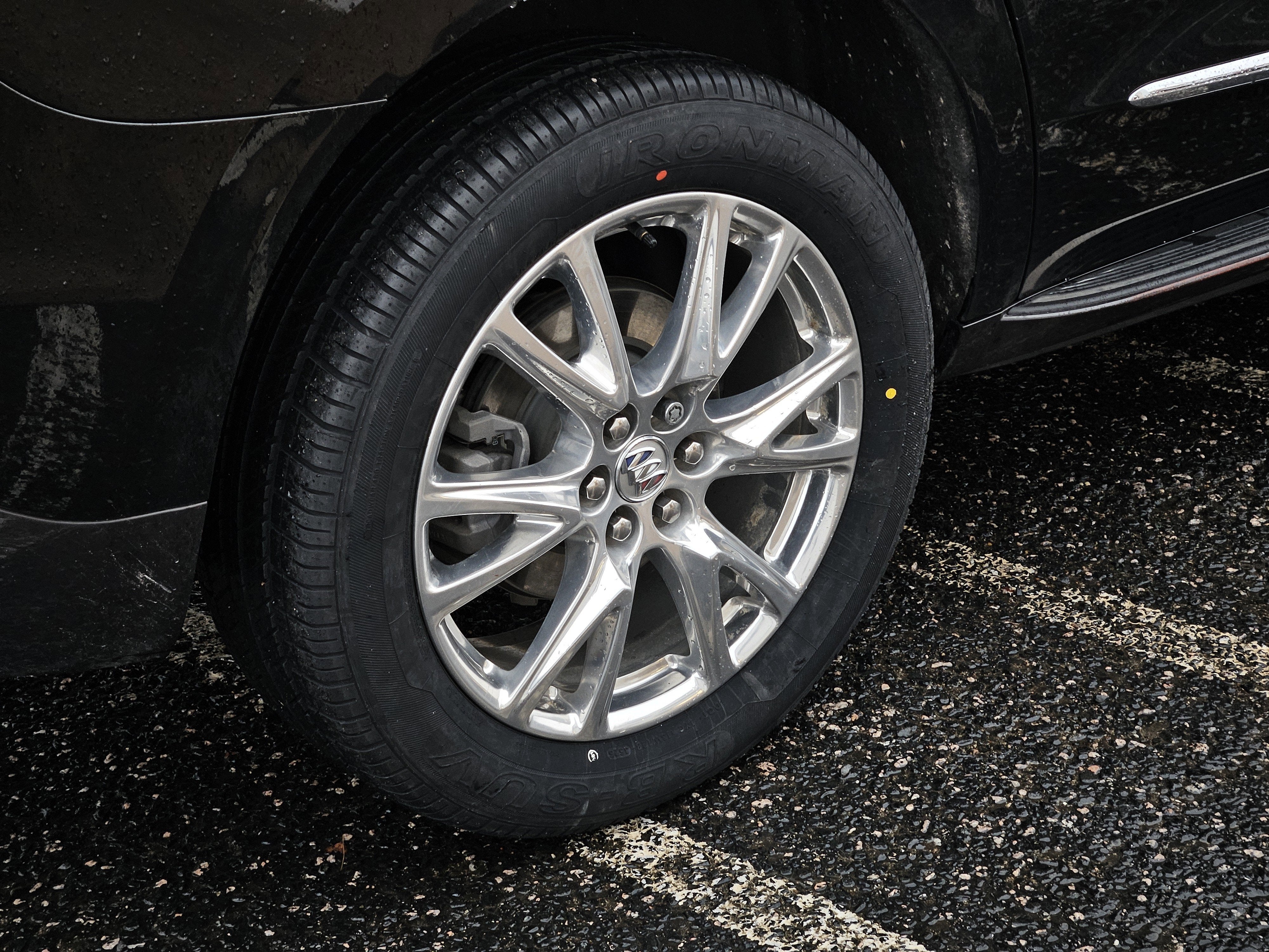 2023 Buick Enclave Premium